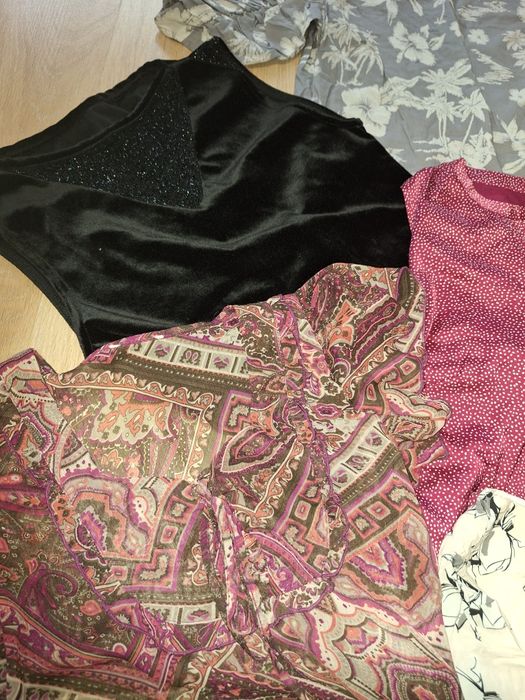 Лот дамски блузи