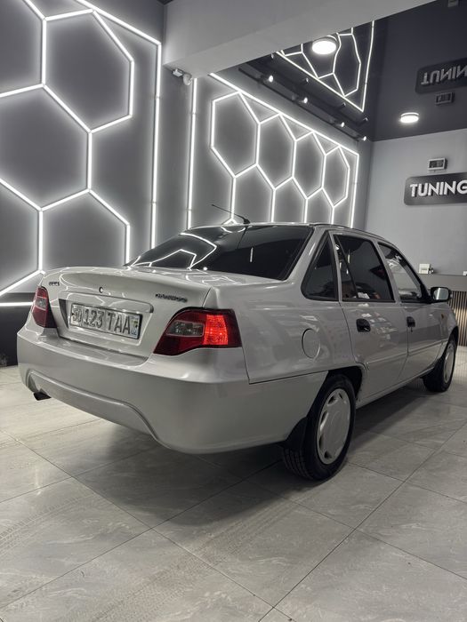 Nexia2 toza va zo’ri