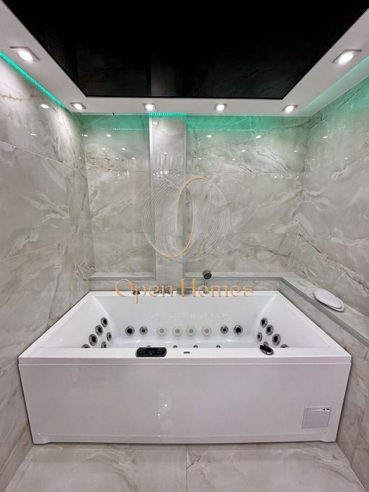 Продава се Тристаен апартамент в Пловдив, Тракия - 130 кв.м за 2808 €/кв.м - Снимка #12