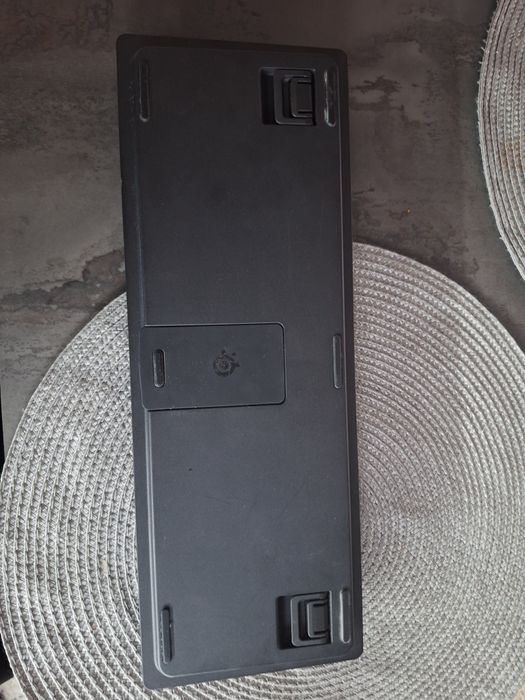 Механична клавиатура steelseries