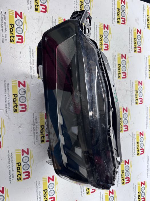 Far stanga Peugeot 3008 5008 generatia 3 fabricatie 2024-2025-2026