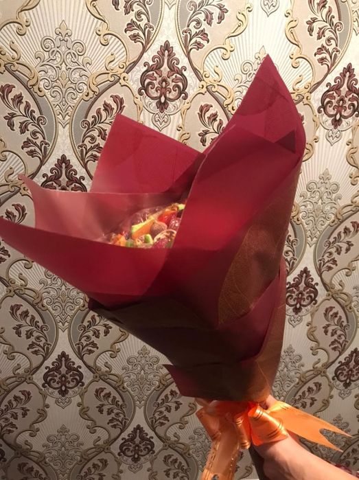 Цветы из сухофруктов