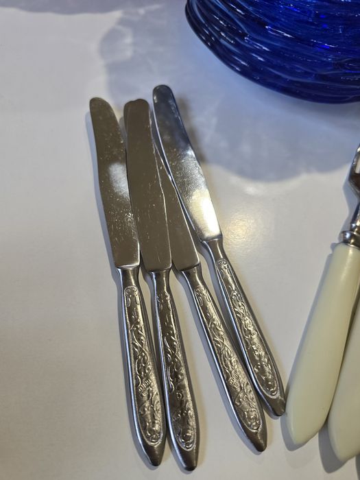 Прибори за хранене