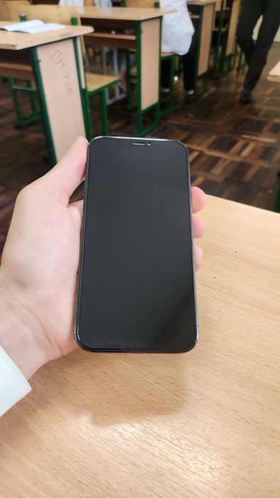 Iphone 12 pro 128/71%
