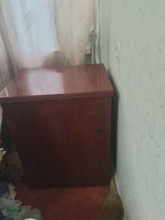 Швейная машинка с ножным приводом