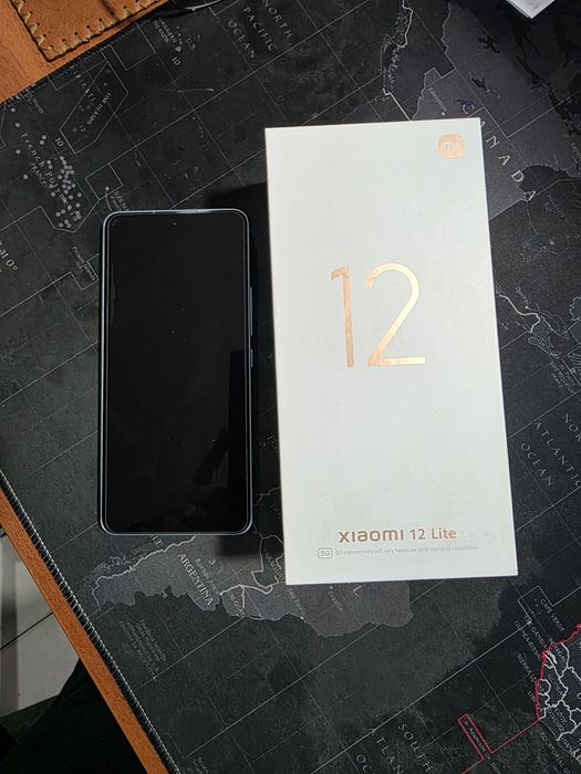 Xiaomi 12 light 8/256