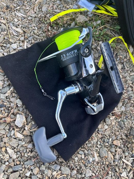 Vând mulinete WIND BLADE