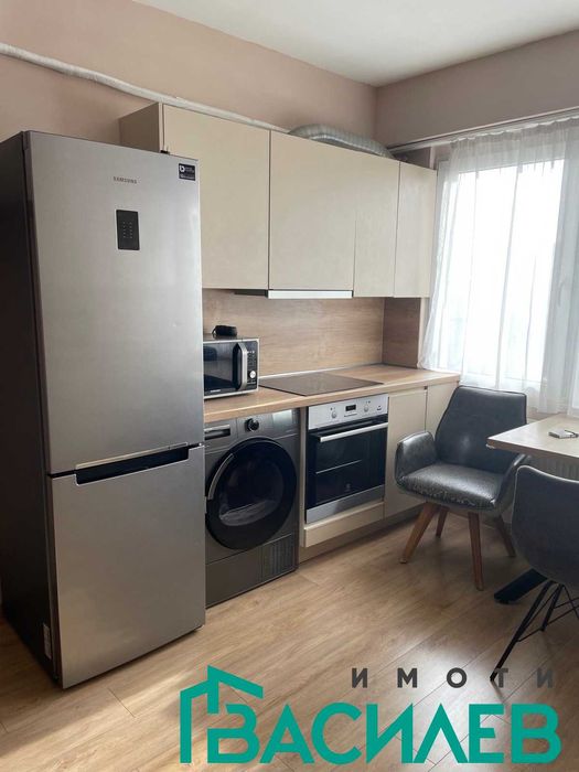 Дава се под наем Двустаен апартамент в София, Център - 47 кв.м за 518.67 € - Снимка #1
