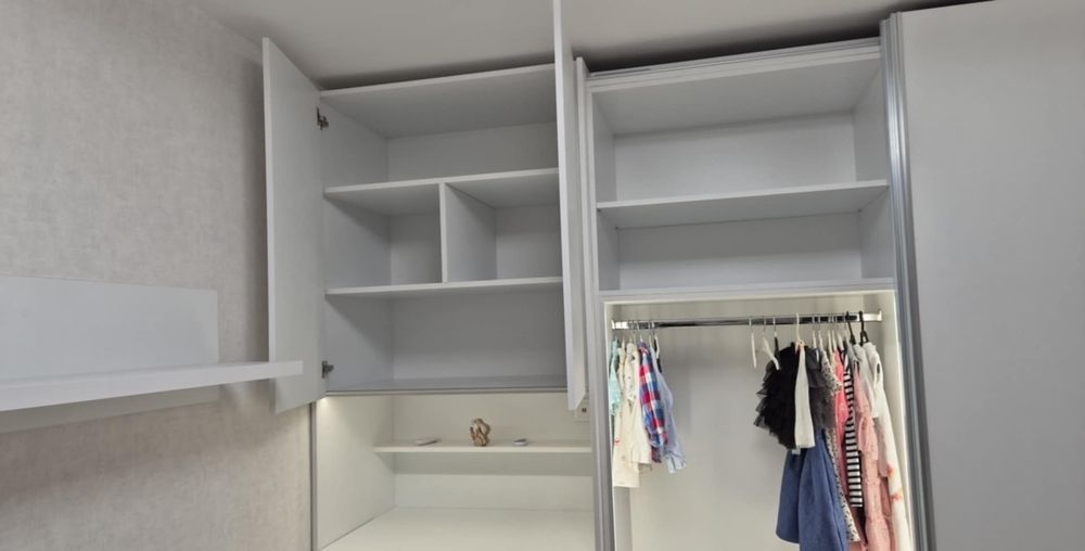 Мебели по поръчка