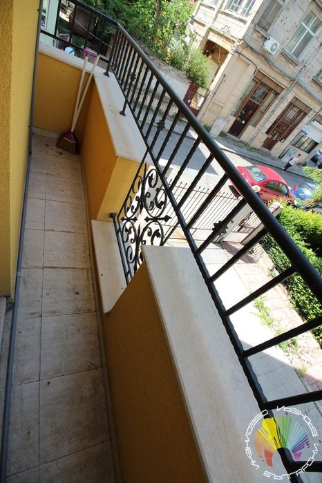 Дава се под наем Двустаен апартамент в Бургас, Възраждане - 62 кв.м за 408 € - Снимка #7