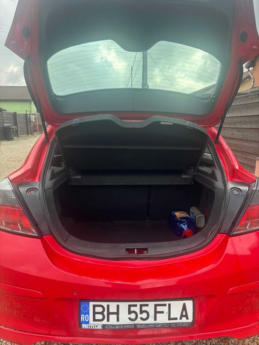 Opel Astra GTC 2.0 Turbo • 200 CP • Panoramic Roof • 175.000 km