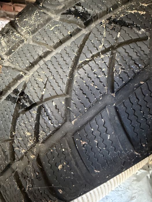 Продавам гуми 205/55 R16