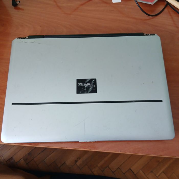 Лаптоп  Fujitsu Simens