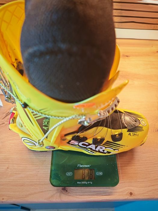 Clăpari schi de tura scarpa alien