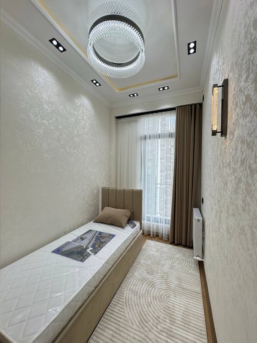 Юнусабад 13.  Мегапланет.  3/10/11. Новостройка