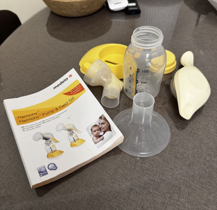 Молокоотсос Medela