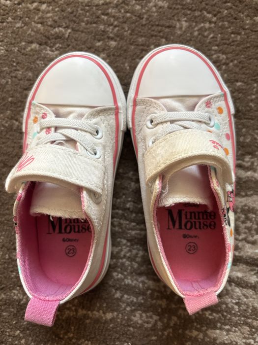 Tenesi fetite,Minnie!