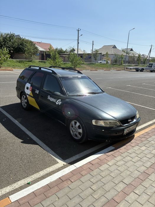 Opel vecta 2001