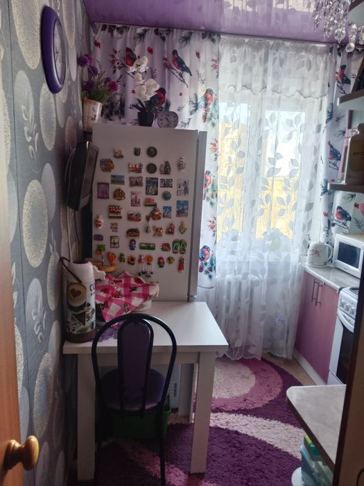 Продам 2 х комн квар. 3-25, 5 этаж.