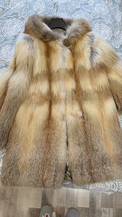 Продам шубу, лиса