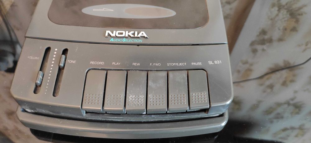 Ретро - Nokia SL 831- переносной магнитофон