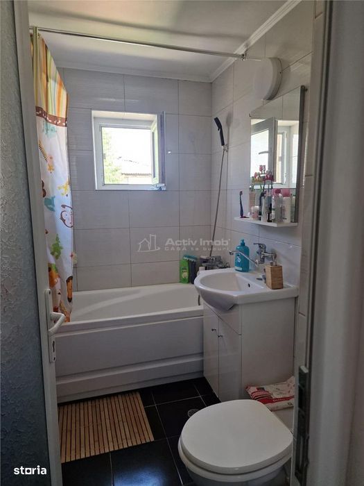 Apartament 2 camere de vanzare in micro 6