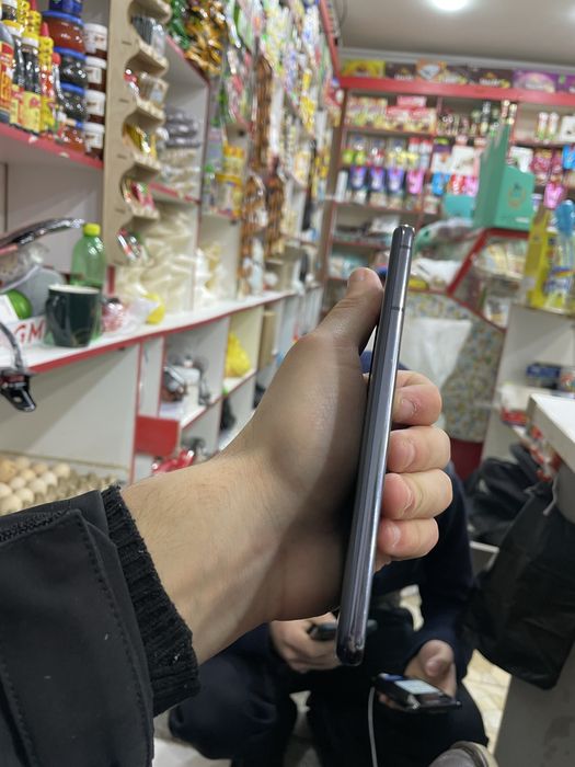 Samsung s21 afitsalni 2 sim ime otgan