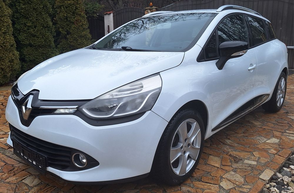 Clio 4 , 900 cm ,90 cai ,posibilitate rate