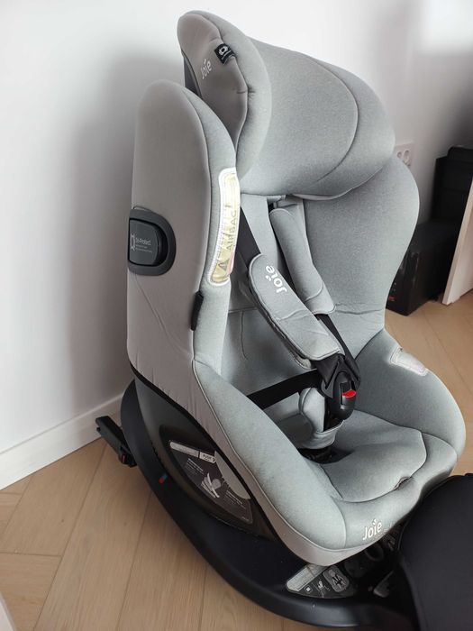 Scaun auto rotativ copil Joie Spin 360 certificat ADAC