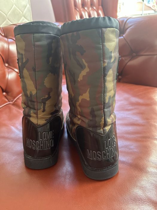 Ghete de zapada Love Moschino, noi, fara etichete, marimea 37-38.