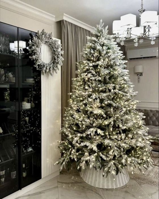 Елка искуственная