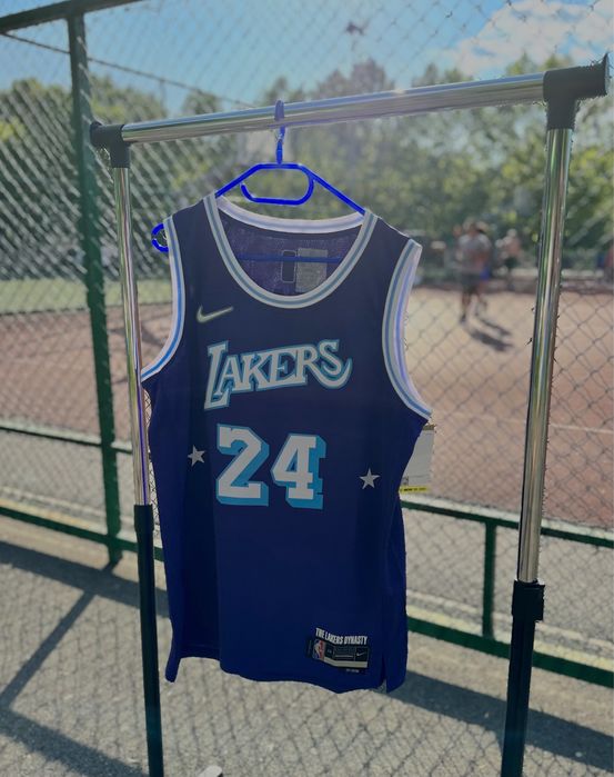 IN STOC !!! Compleu Nike NBA Shorts Los Angeles Lakers City Edition