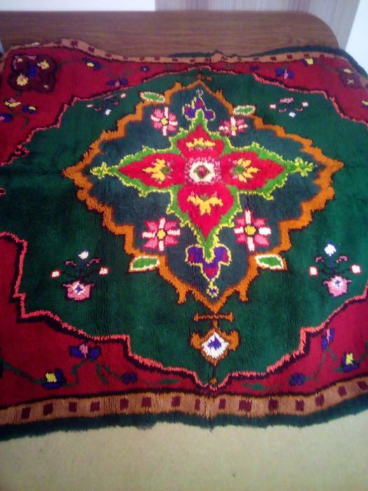 Вълнени губери/китеници/.Неизползвани!