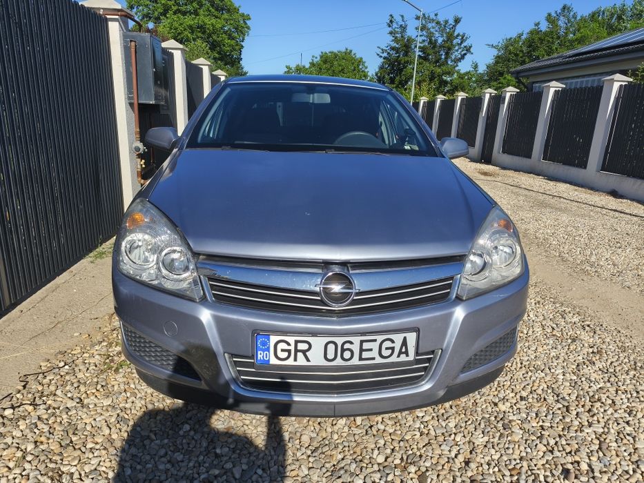 OPEL ASTRA H 1.4 Benzina+ și GPL 2008 198000 km, negociabil