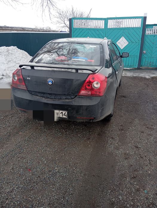 Продам машину Geely MK 2008