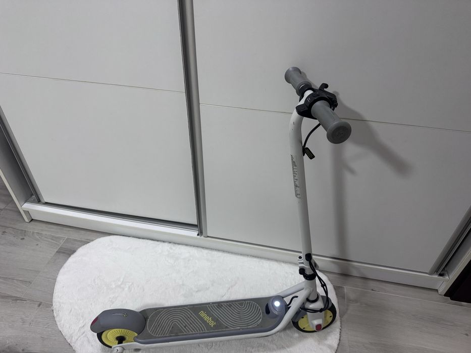 Trotineta Electrica Copii Ninebot eKickScooter ZING C8 (6-12 ani)