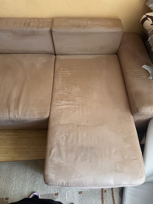 Canapea extensibila cu spatiu depozitare