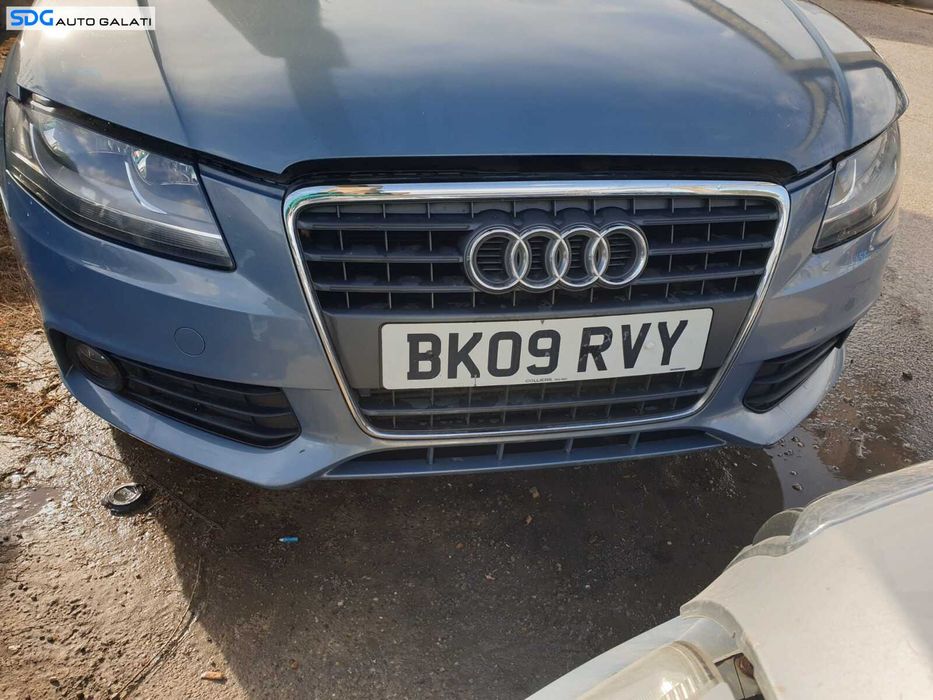Bara Spoiler Fata FARA Grila cu Emblema Audi A4 B8 2008 - 2012 Culoare LX5X [C1816]