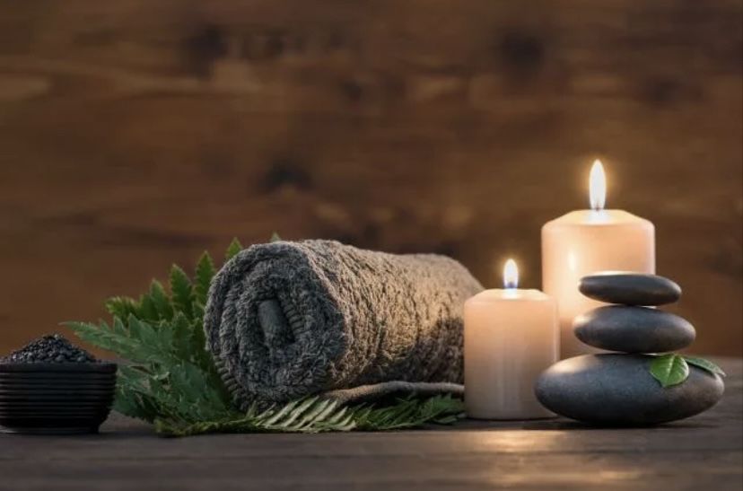 Медицинское образование. Дипломированный массажист.