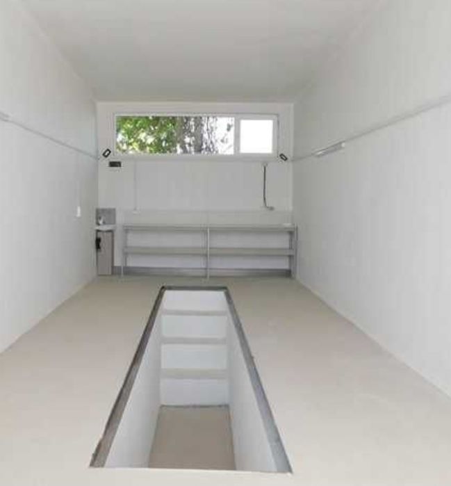 Дава се под наем Гараж / Паркомясто в Търговище, Изток 1 - 30 кв.м за 178.5 € - Снимка #1