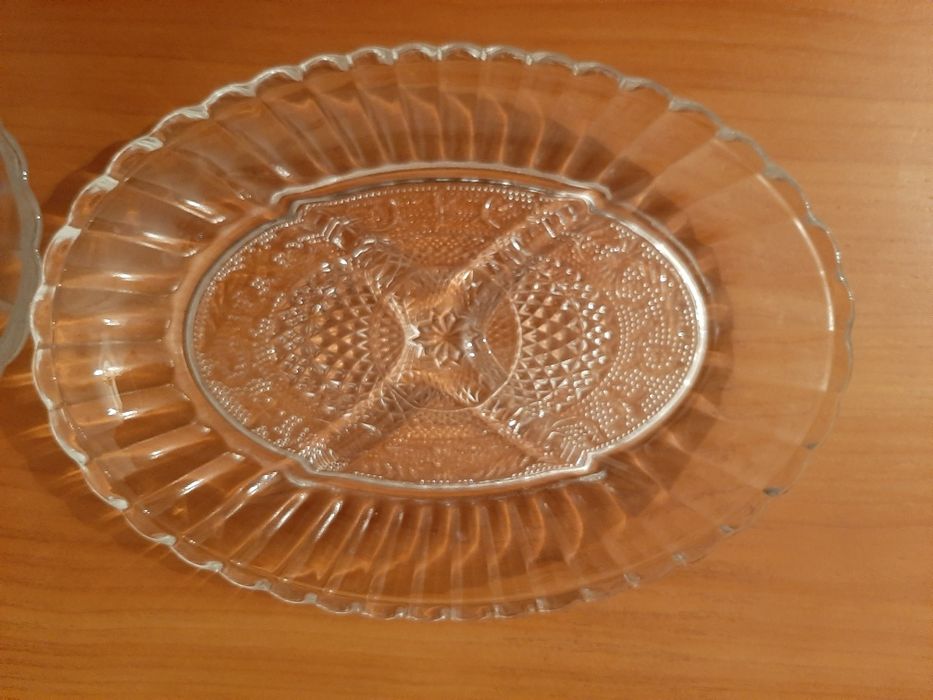 Продаю      манежницу