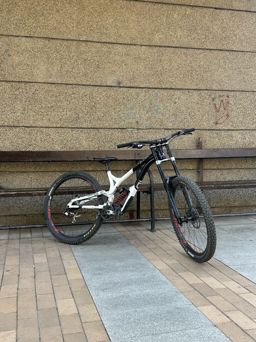 Commencal Supreme V4.3 2021 DH