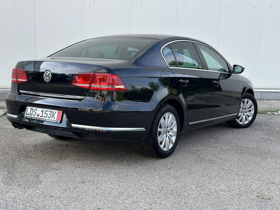VOLKSWAGEN Passat 2011 — imagine 4