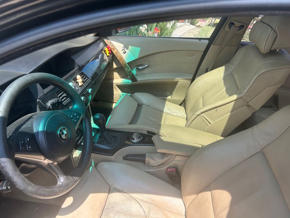 Vând sau Schimb Bmw E60 535D 272Cp cutia de viteze în avarie