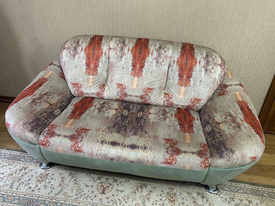 Мягкий уголок из трех предметов