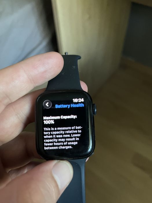 Apple Watch SE (2nd Gen, 2022)