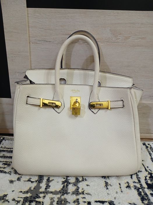 2 стильные сумки за 75. Ikkalasi 75 ga