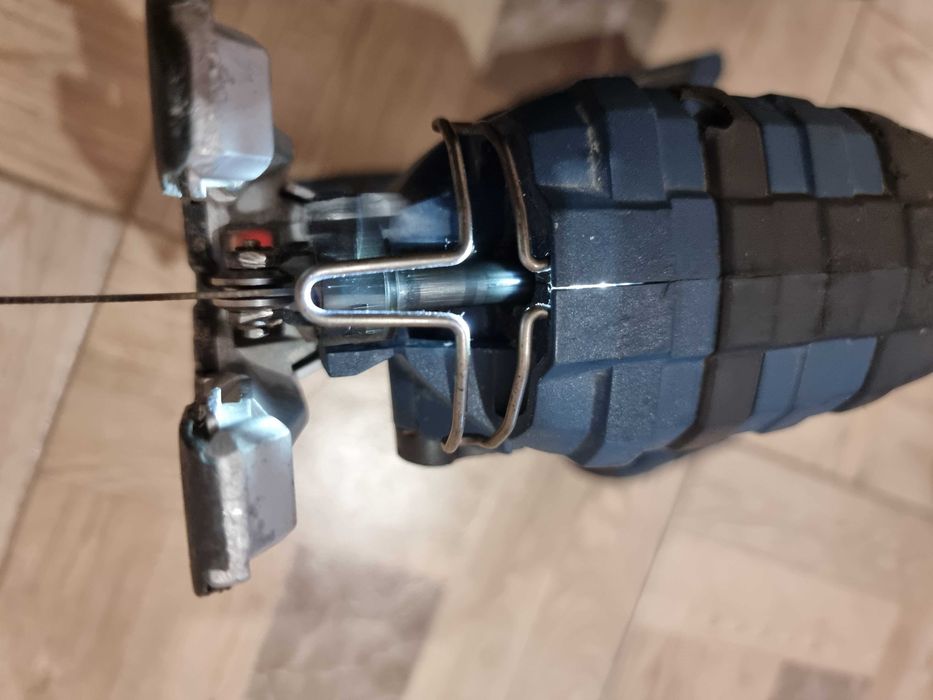 Прободен трион BOSCH GST 18V-Li S и винтоверт GSR 18V-55