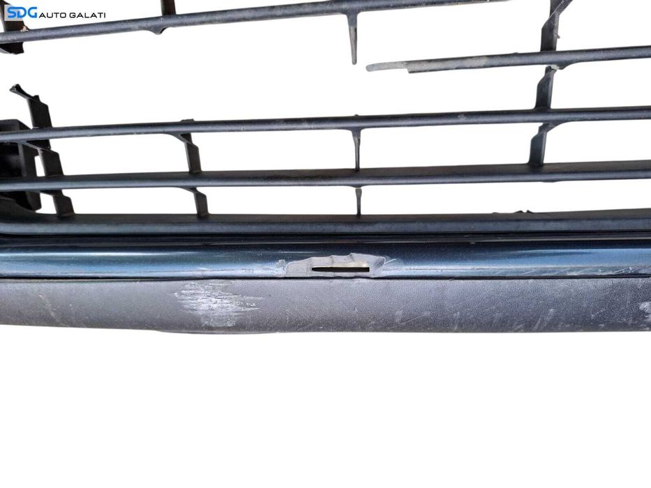 Bara Spoiler Fata Completa cu Grila Grile Proiector Proiectoare Volkswagen Golf 5 Hatchback Scurt 2004 - 2008 Cod 1K0807221 [LC1656]