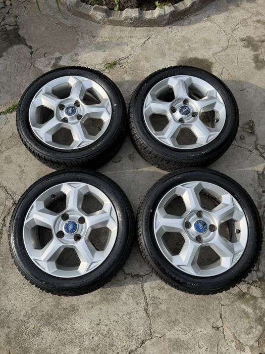 Ford Fiesta ST 182